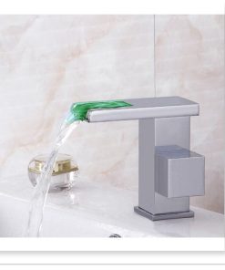 Vòi lavabo thác nước Led cao cấp đổi màu theo nhiệt độ